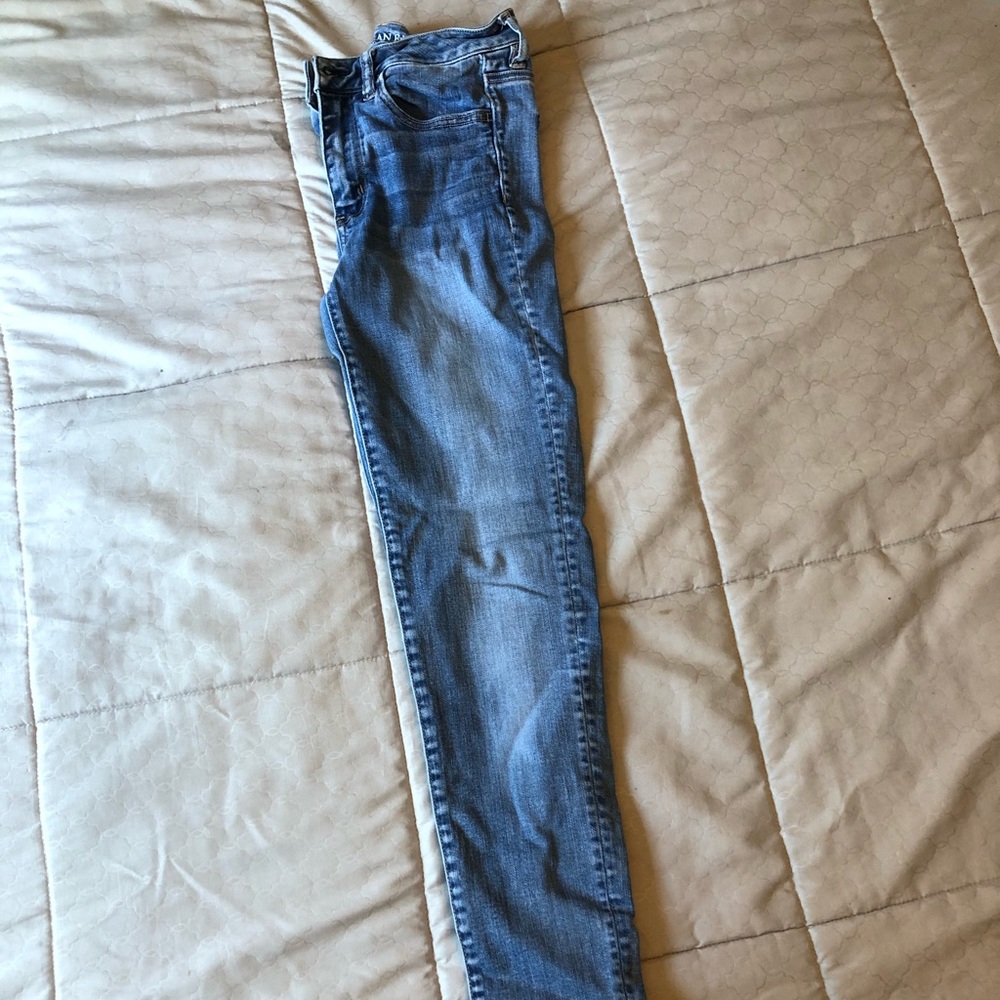 American Eagle Medium Wash High Rise Jegging